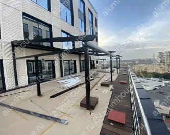 Остекление алюминиевой перголы