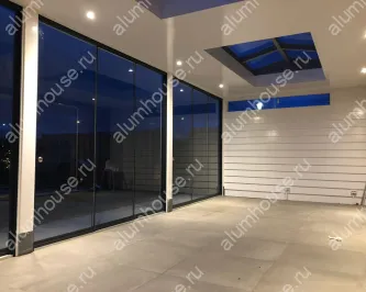 Раздвижные стеклянные стены для беседки