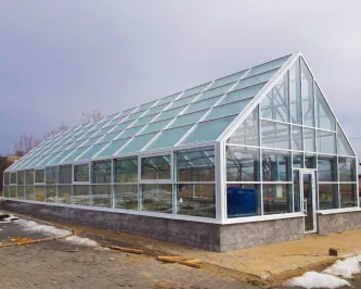 Строительство стеклянной оранжереи из алюминиевого профиля