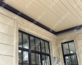 Пергола из алюминиевого профиля с поворотными ламелями