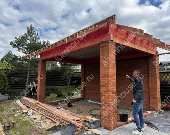 Строительство теплой беседки с остеклением и дверью гармошка