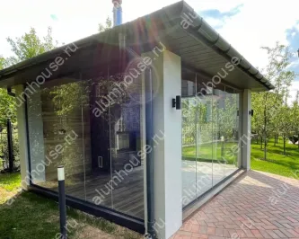 Четырехгранная беседка с безрамным остеклением Claroflex и Slide