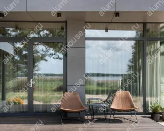 Остекление загородного дома в стиле хай-тек