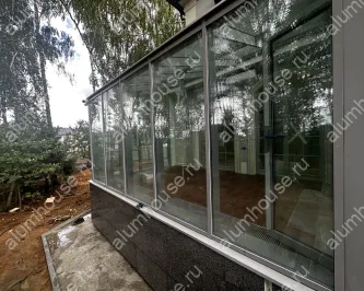 Зимний сад с холодной и теплой зоной