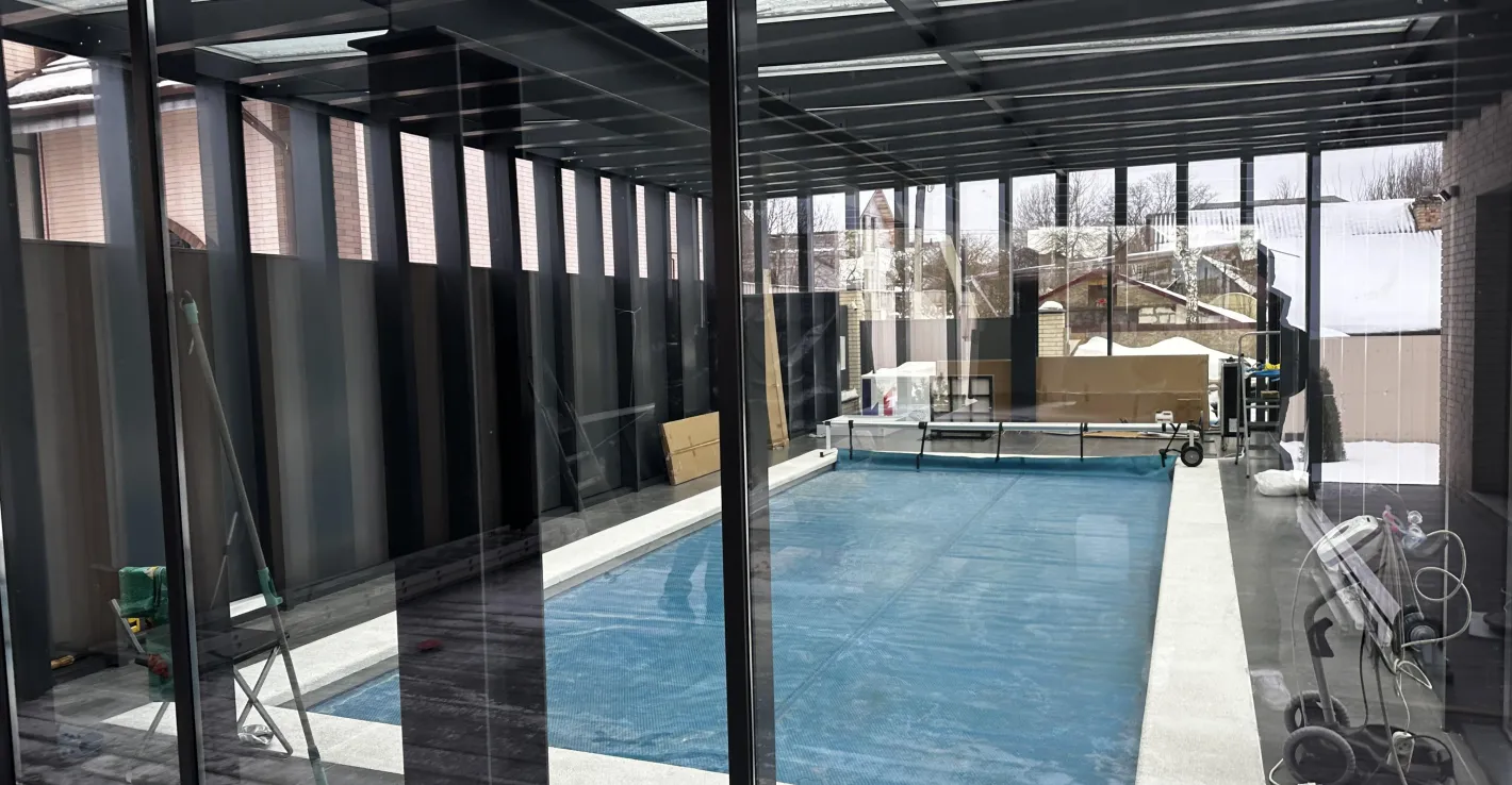 Остекление бассейнов
