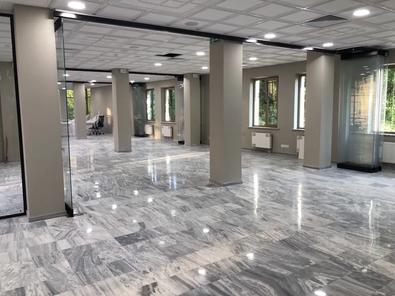 Виды остекления промышленных зданий: на что обращать внимание и как выбрать оптимальный вариант