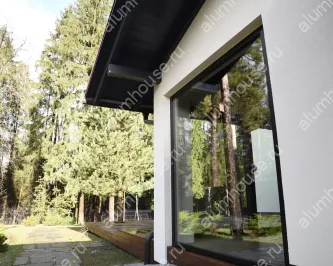 Теплое панорамное остекление веранды