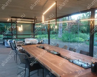 Безрамное остекление беседки гармошкой