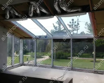 Зимний сад из алюминия интегрированный к дому