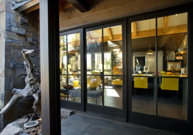 Раздвижные алюминиевые двери для кафе