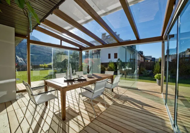 Стеклянная крыша для веранды