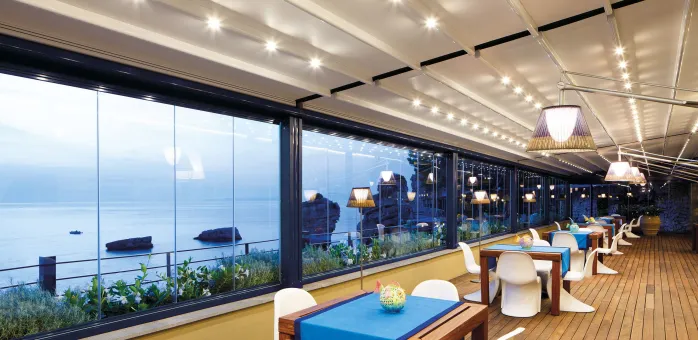 Остекление ресторанов