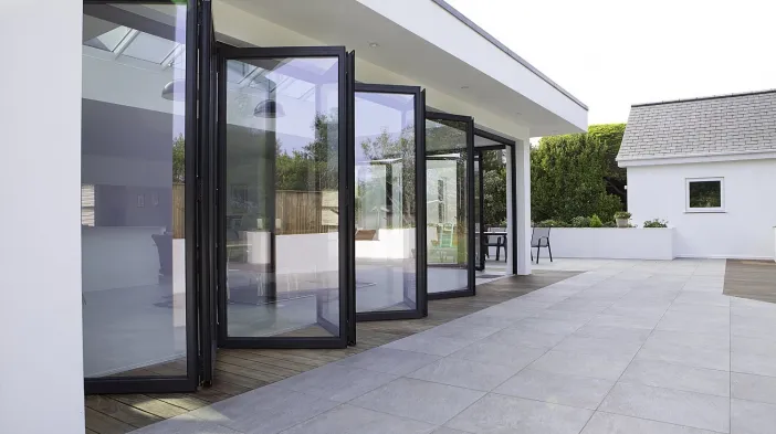 Большие складные двери гармошка