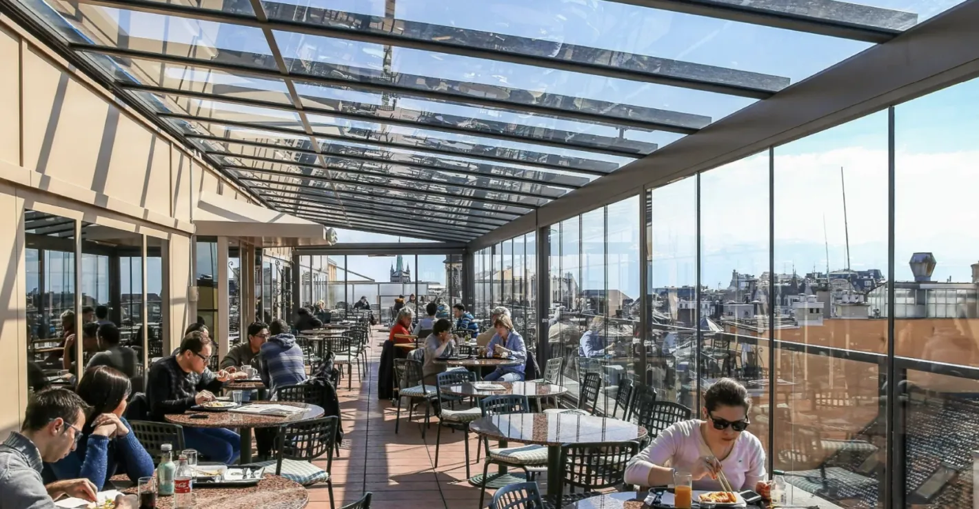 Остекление кафе