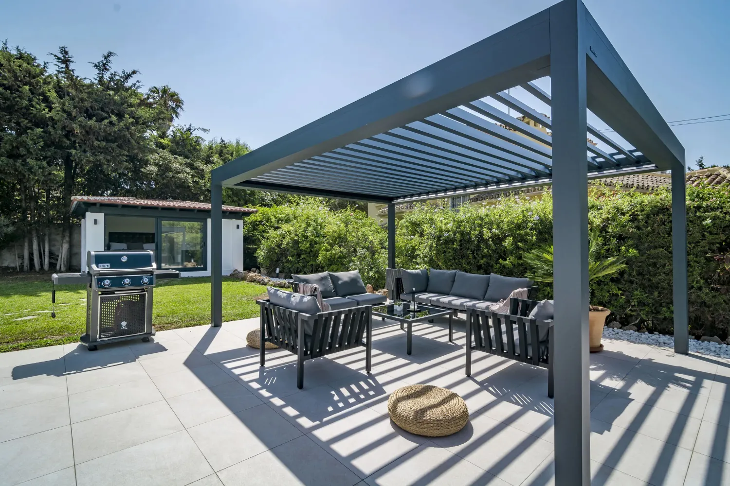 Отдельностоящие беседки Биоклиматик