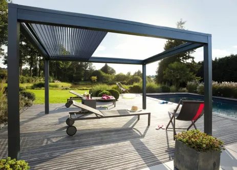 Алюминиевая биоклиматическая беседка с раздвижной крышей
