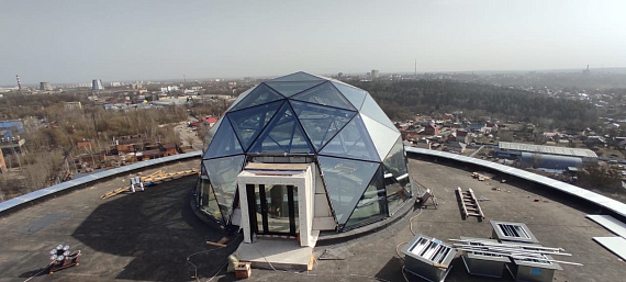 Изготовление и монтаж стеклянного купола на алюминиевом каркасе фото 1